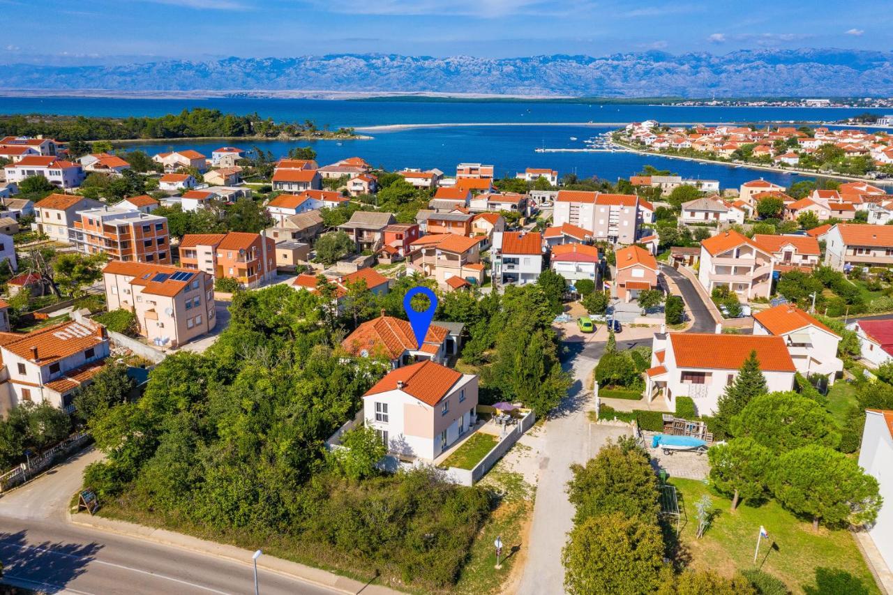 Vila Kuca Za Odmor Natali Nin Exteriér fotografie